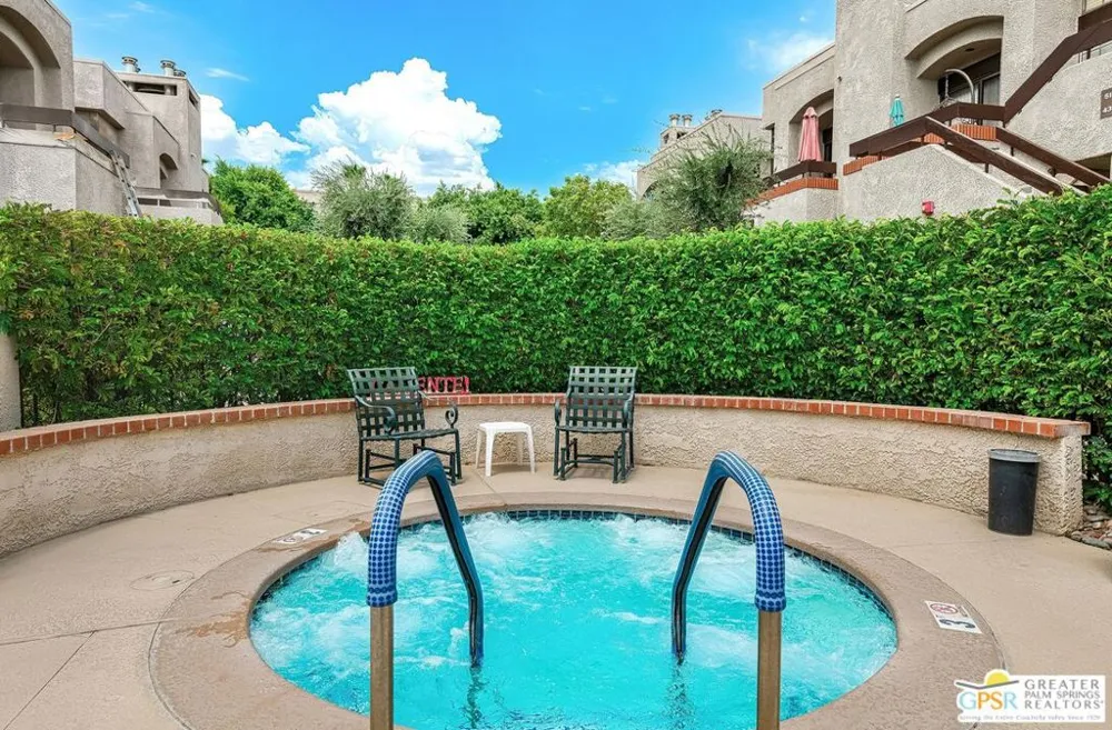 2601 S Broadmoor Drive #47 Palm Springs, CA 92264