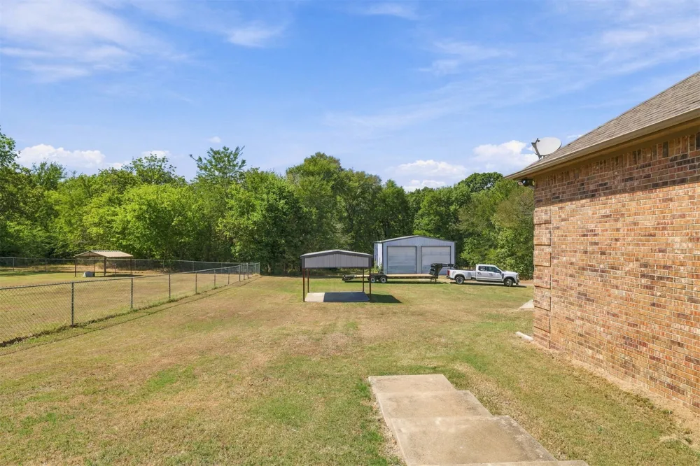2355 Bryan Durant, OK 74701