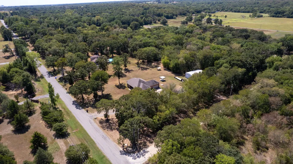 2355 Bryan Durant, OK 74701