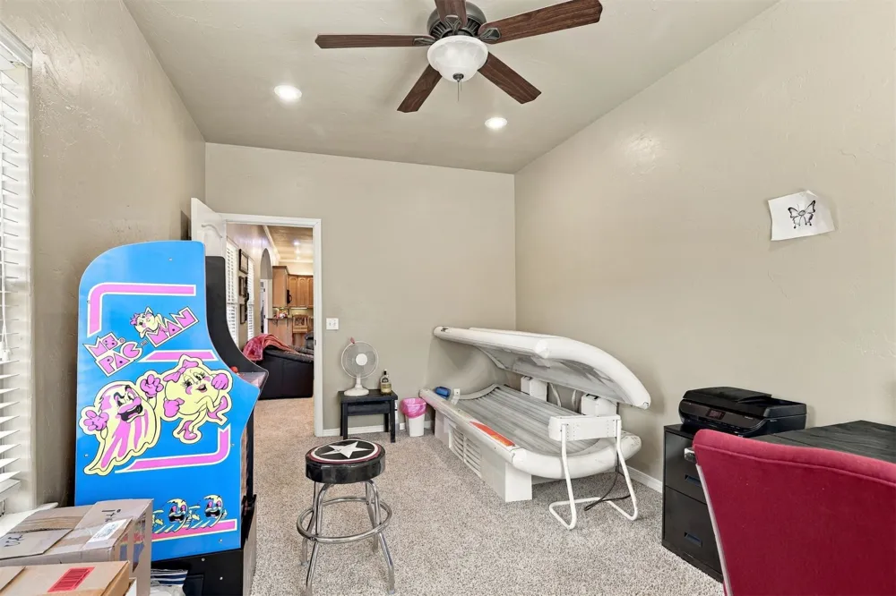 2355 Bryan Durant, OK 74701