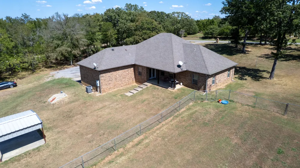 2355 Bryan Durant, OK 74701