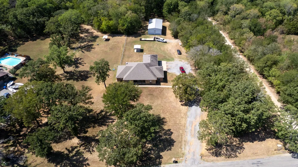 2355 Bryan Durant, OK 74701