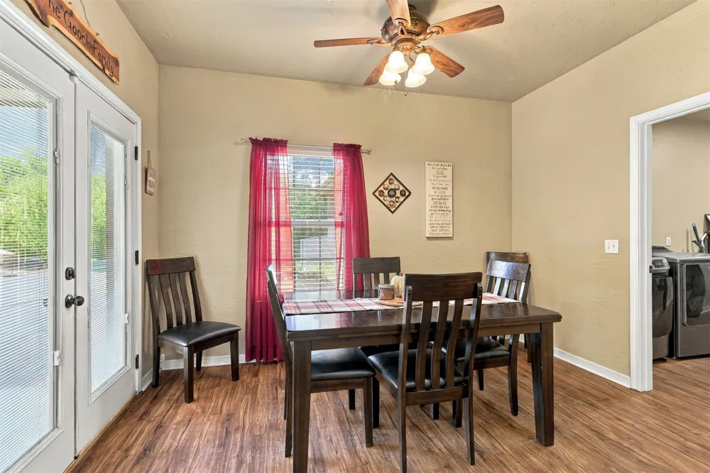 2355 Bryan Durant, OK 74701