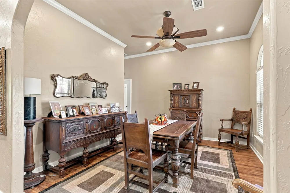 2355 Bryan Durant, OK 74701