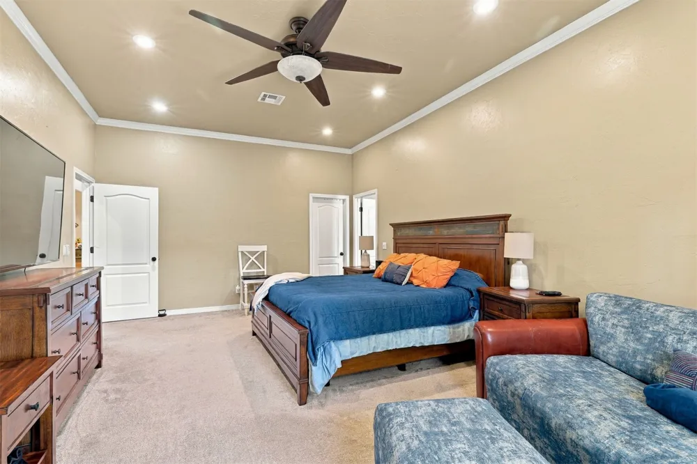 2355 Bryan Durant, OK 74701
