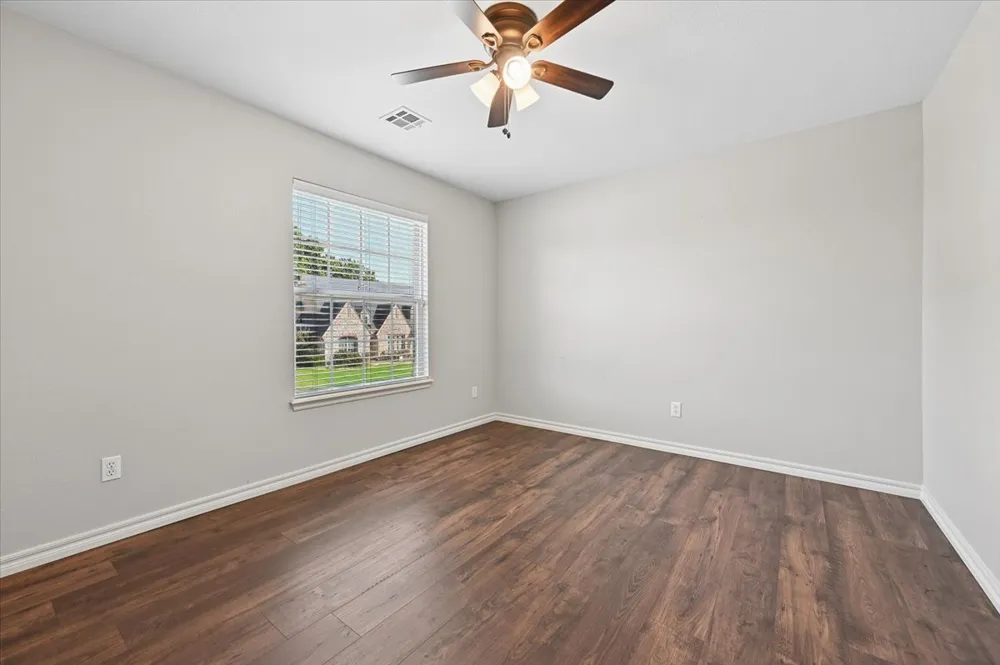 9822 E 83rd Place Tulsa, OK 74133