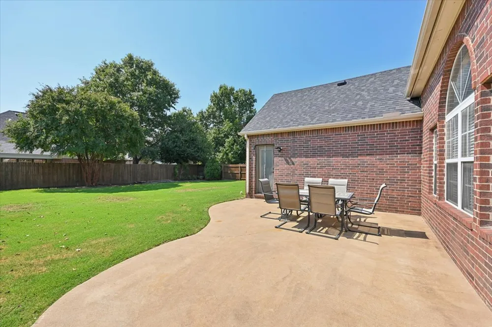 9822 E 83rd Place Tulsa, OK 74133