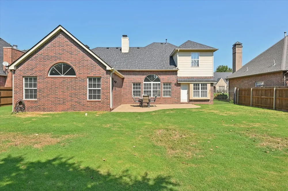 9822 E 83rd Place Tulsa, OK 74133