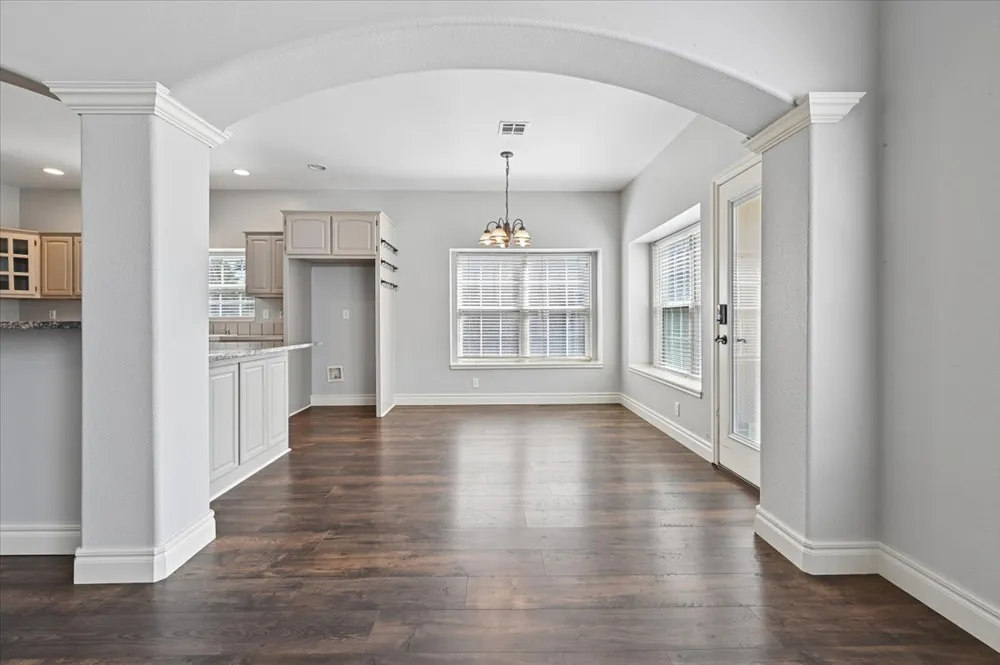 9822 E 83rd Place Tulsa, OK 74133