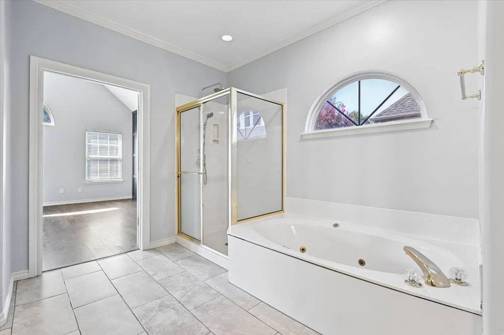 9822 E 83rd Place Tulsa, OK 74133