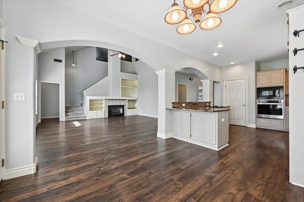9822 E 83rd Place Tulsa, OK 74133