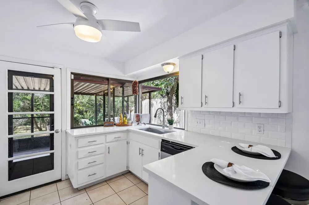 405 Battle Bend Boulevard Austin, TX 78745