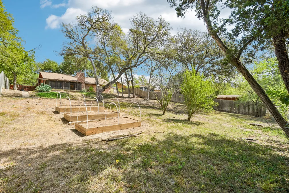 405 Battle Bend Boulevard Austin, TX 78745