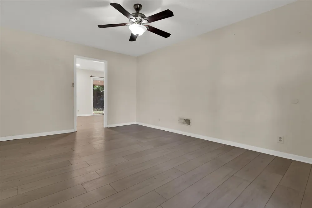 2500 W Elm Street Denison, TX 75020