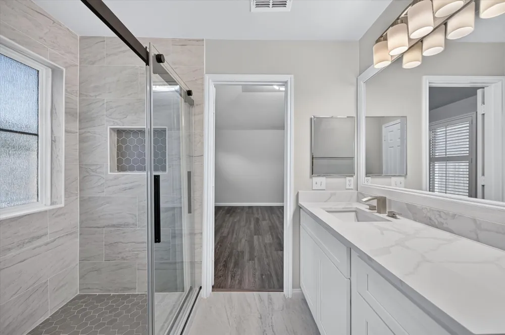 3203 Yeltes Grand Prairie, TX 75054