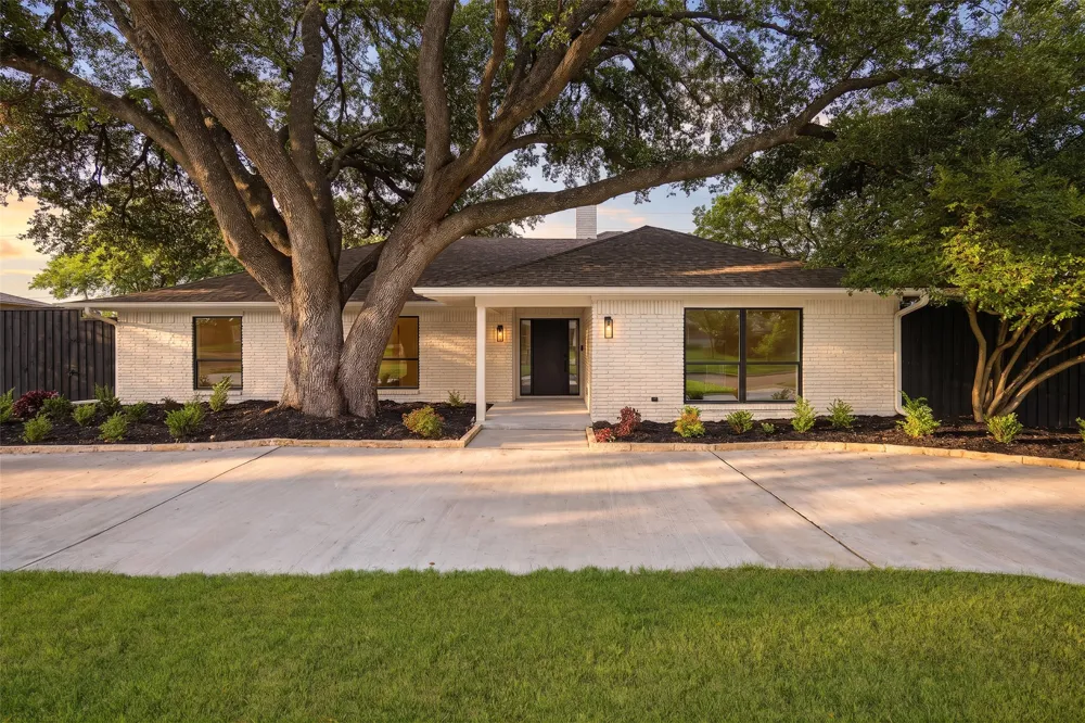 7512 Woodstone Lane Dallas, TX 75248