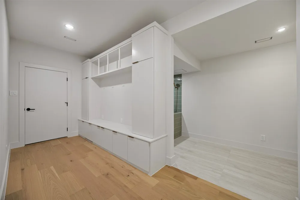 7512 Woodstone Lane Dallas, TX 75248