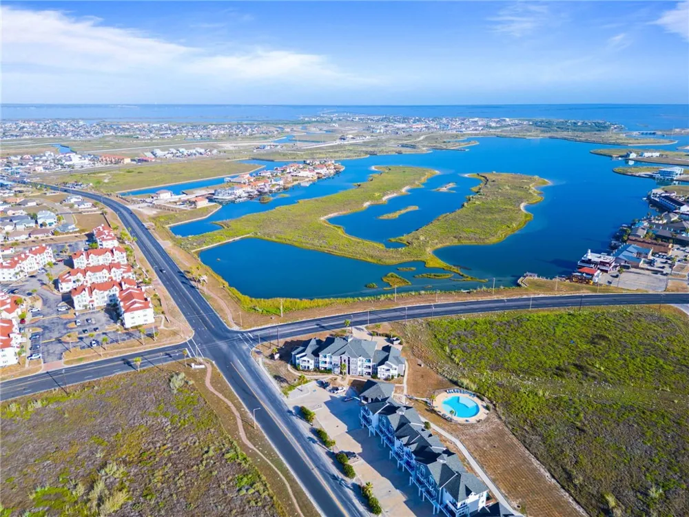 14802 Whitecap Boulevard #3-106 Corpus Christi, TX 78418