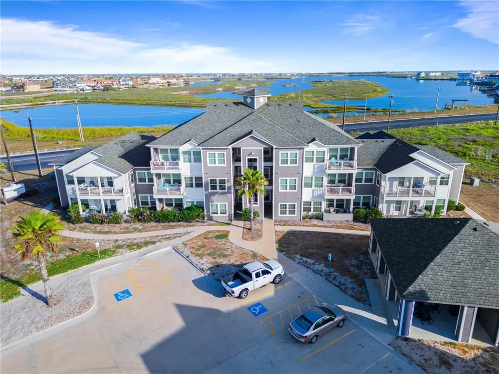 14802 Whitecap Boulevard #3-106 Corpus Christi, TX 78418