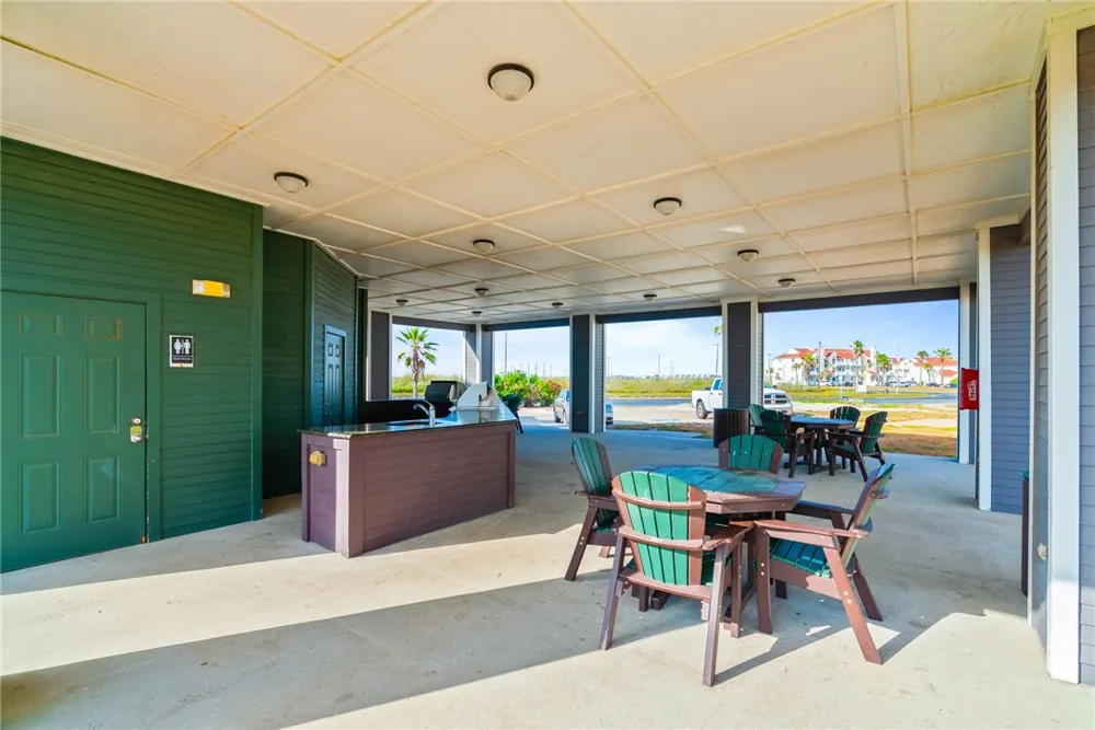 14802 Whitecap Boulevard #3-106 Corpus Christi, TX 78418