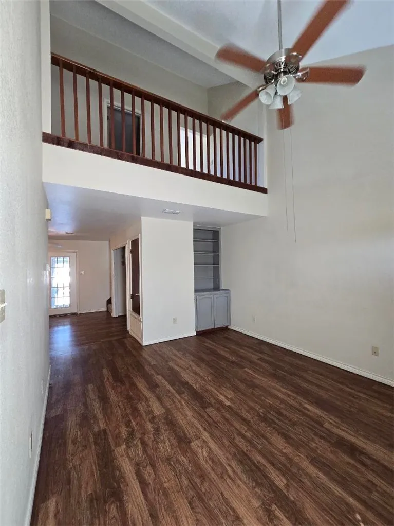 5166 Middlecoff Road #B Corpus Christi, TX 78413