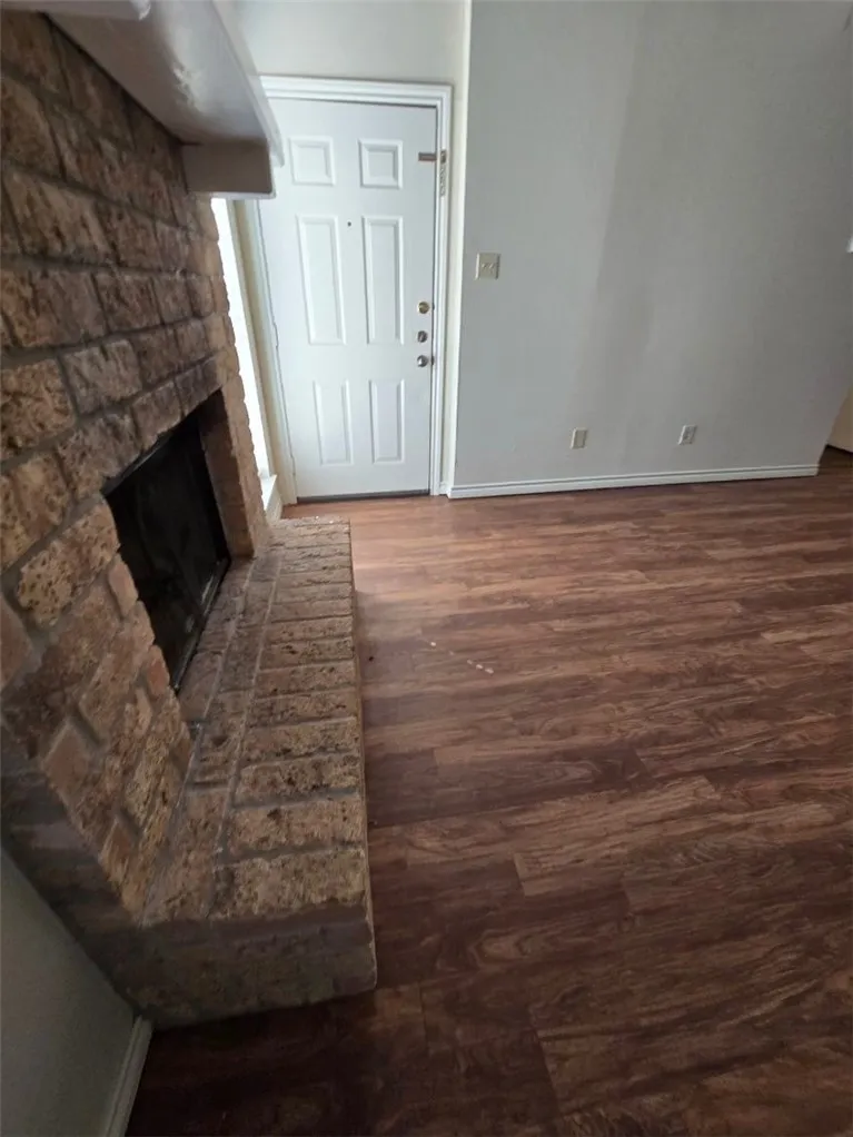 5166 Middlecoff Road #B Corpus Christi, TX 78413