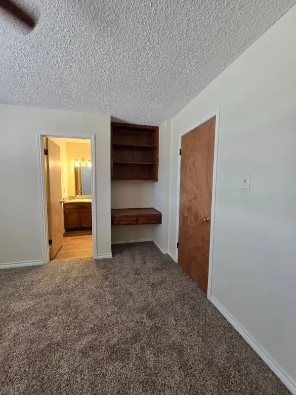 5166 Middlecoff Road #B Corpus Christi, TX 78413