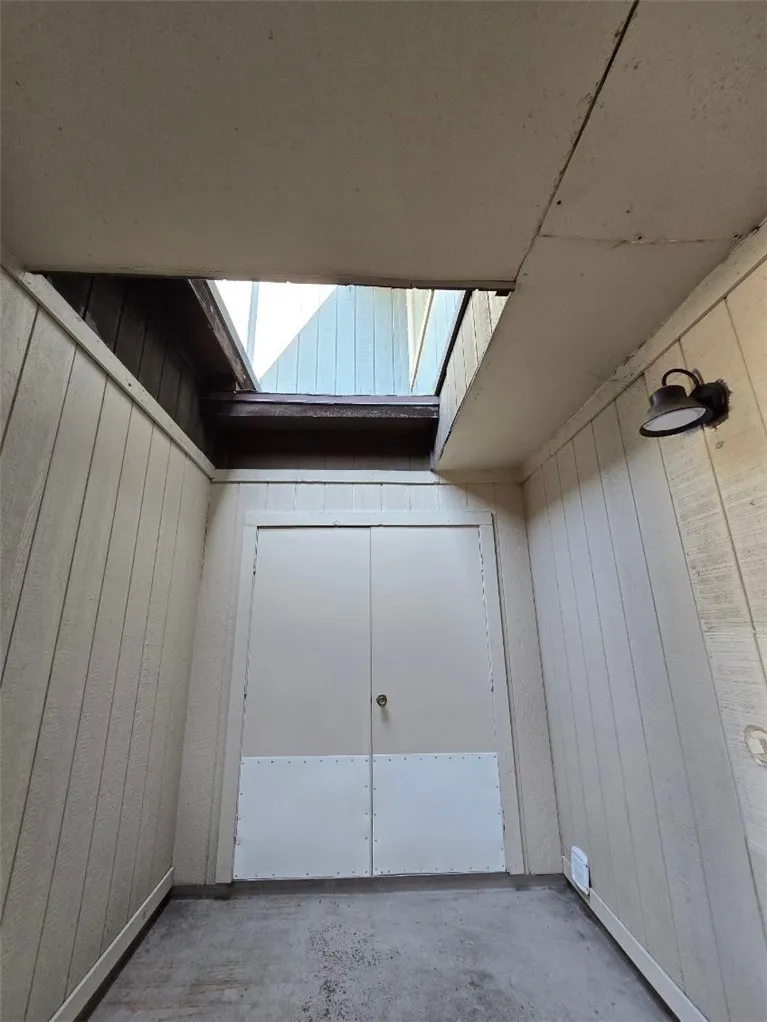 5166 Middlecoff Road #B Corpus Christi, TX 78413