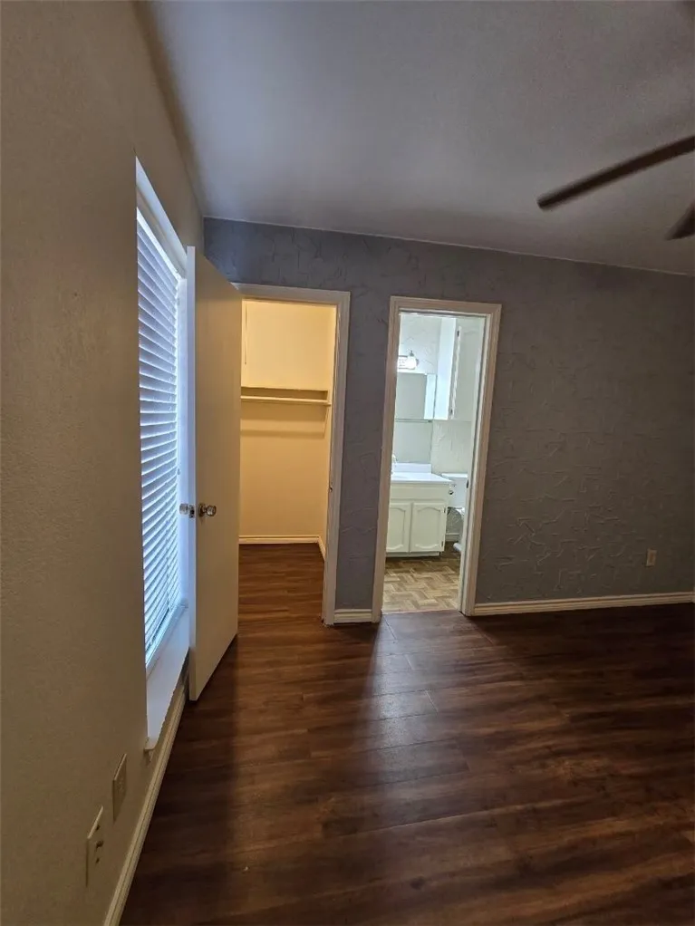5166 Middlecoff Road #B Corpus Christi, TX 78413