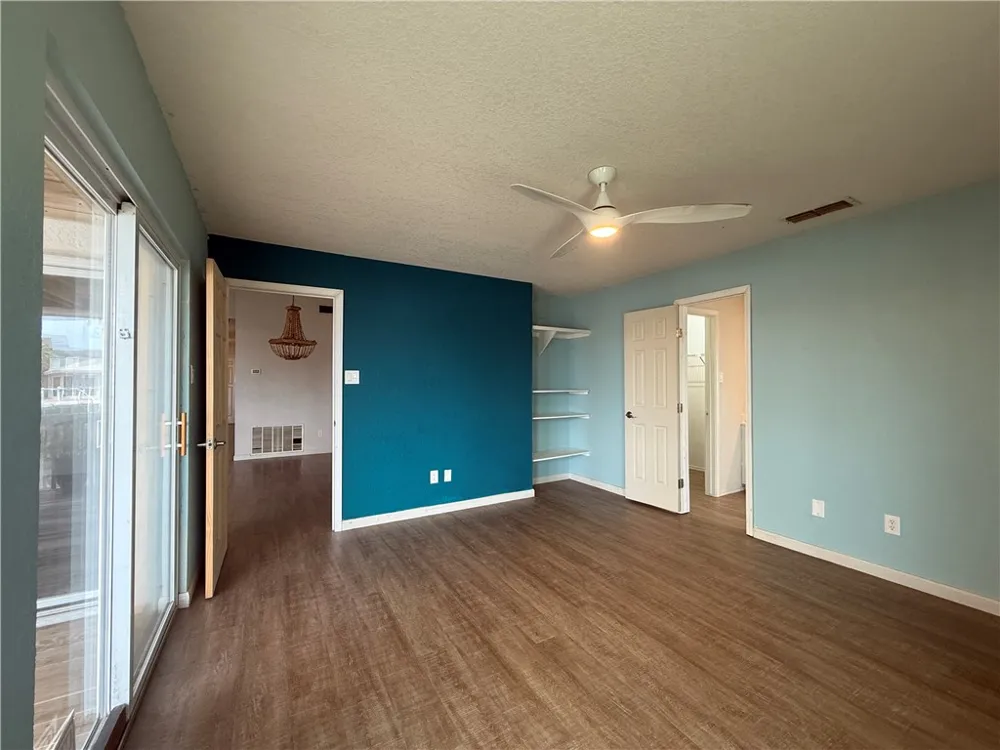 15310 Yardarm Court Corpus Christi, TX 78418