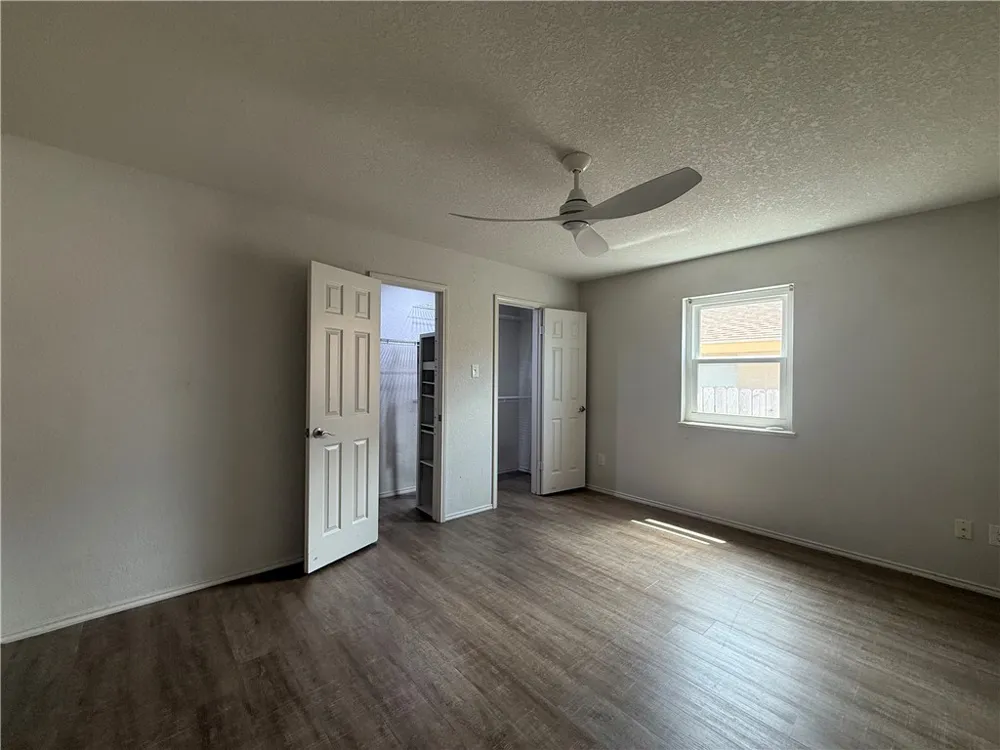 15310 Yardarm Court Corpus Christi, TX 78418