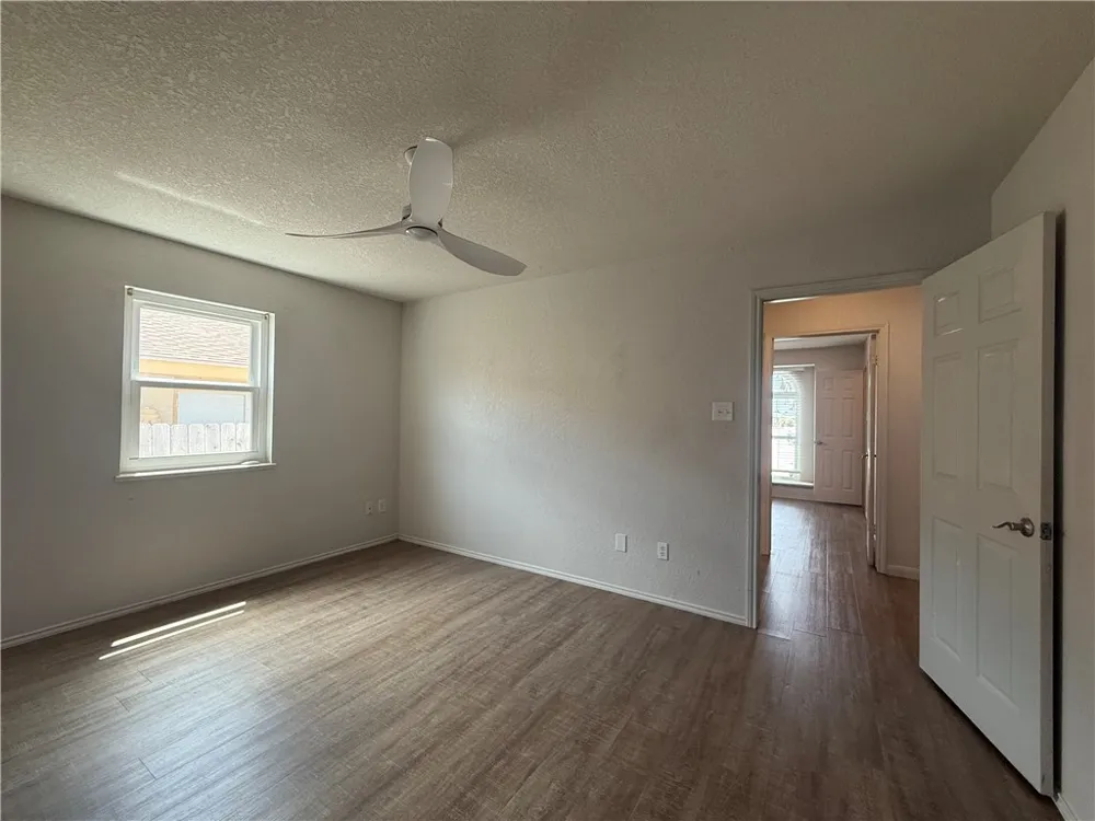 15310 Yardarm Court Corpus Christi, TX 78418