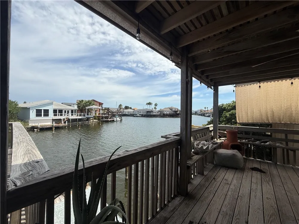 15310 Yardarm Court Corpus Christi, TX 78418