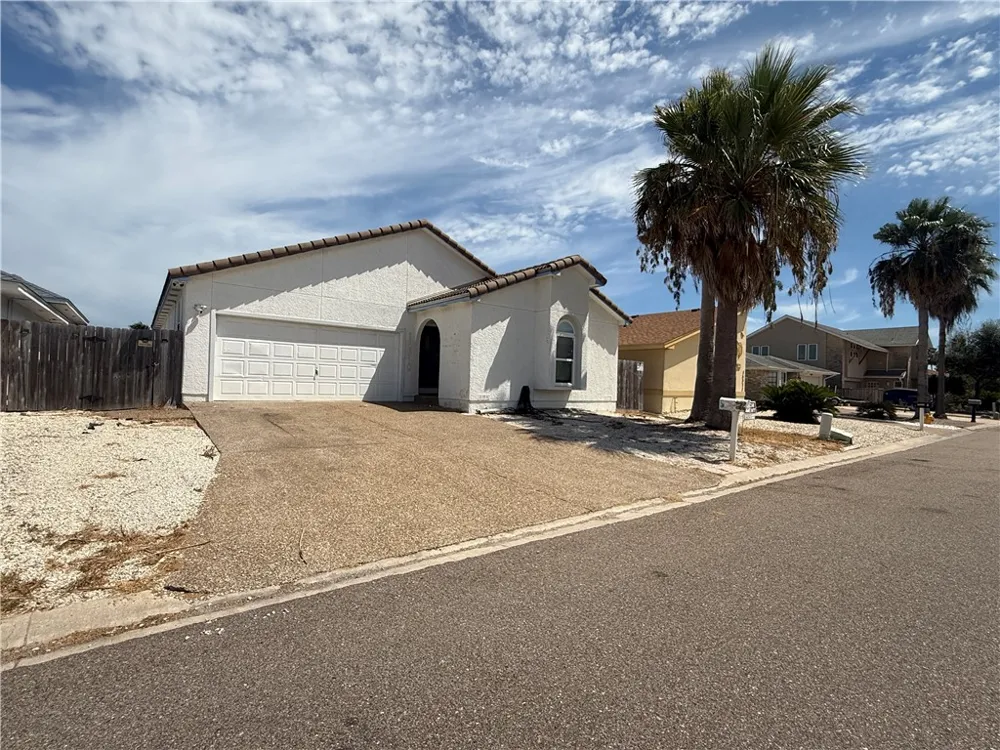 15310 Yardarm Court Corpus Christi, TX 78418