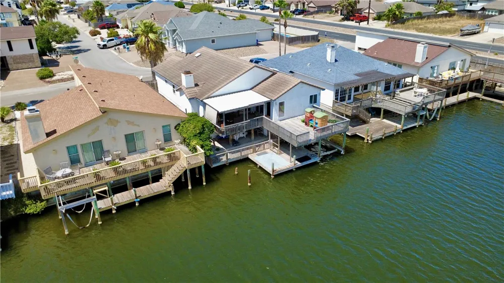 15310 Yardarm Court Corpus Christi, TX 78418