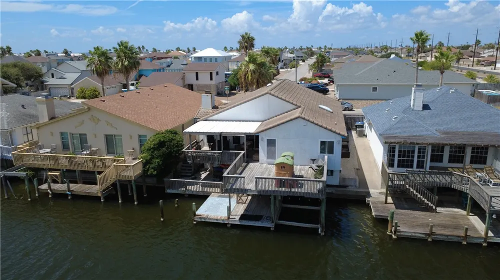15310 Yardarm Court Corpus Christi, TX 78418