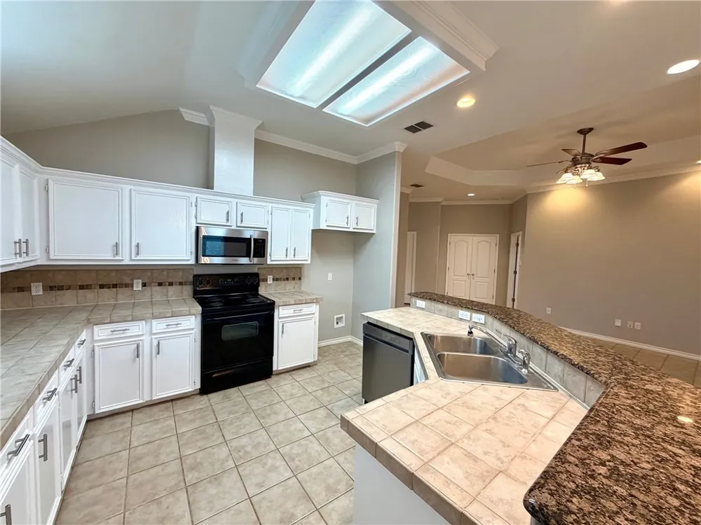 6622 Samba Drive Corpus Christi, TX 78414