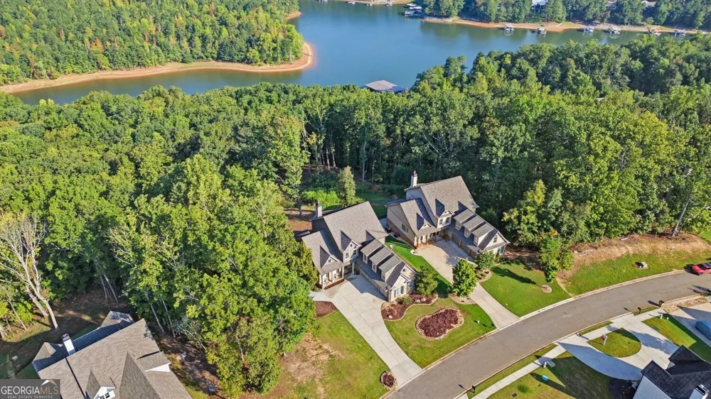 7395 Crestline DR Dawsonville, GA 30534