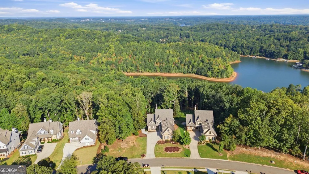 7395 Crestline DR Dawsonville, GA 30534