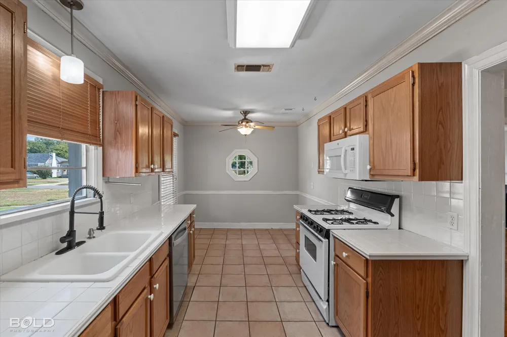 3470 Beverly Place Shreveport, LA 71105