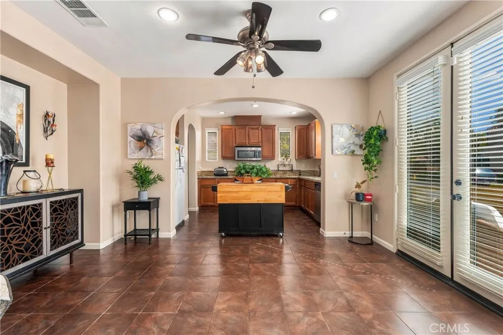4304 Owens Corona, CA 92883