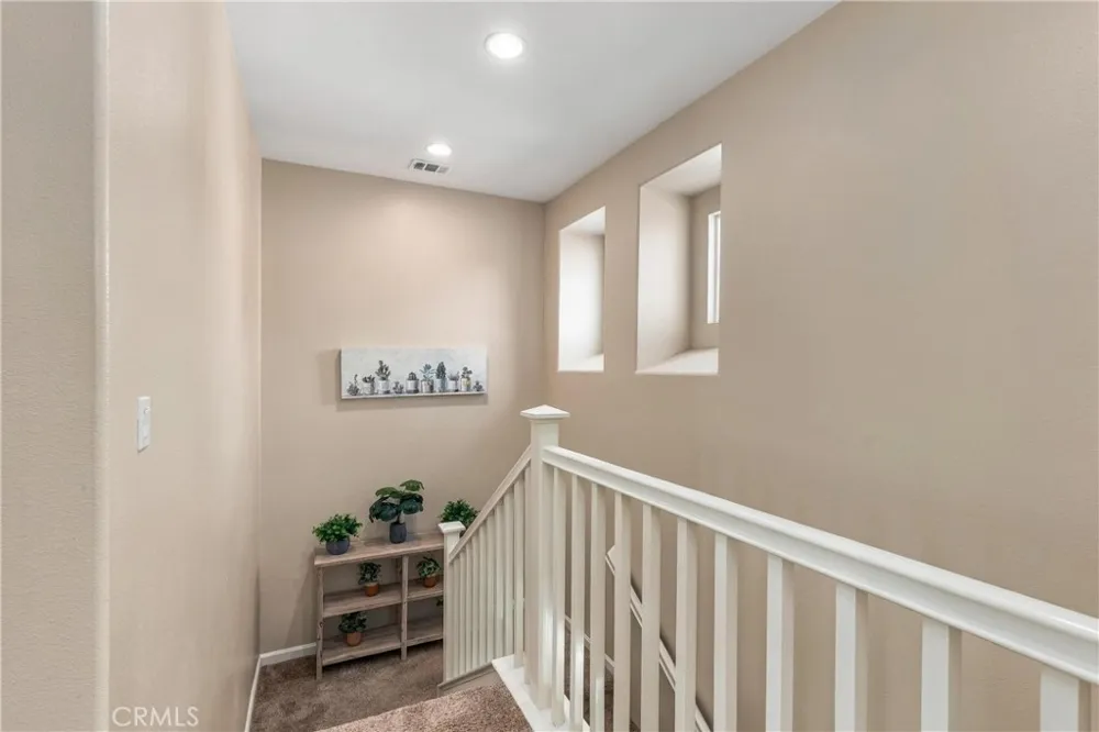 4304 Owens Corona, CA 92883
