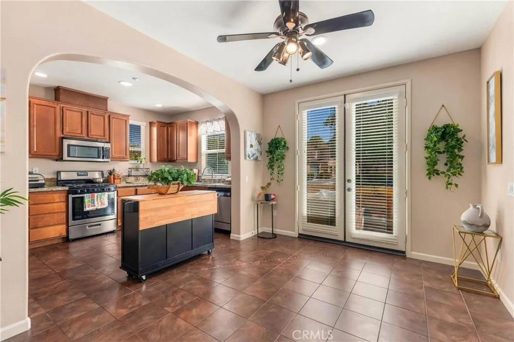 4304 Owens Corona, CA 92883