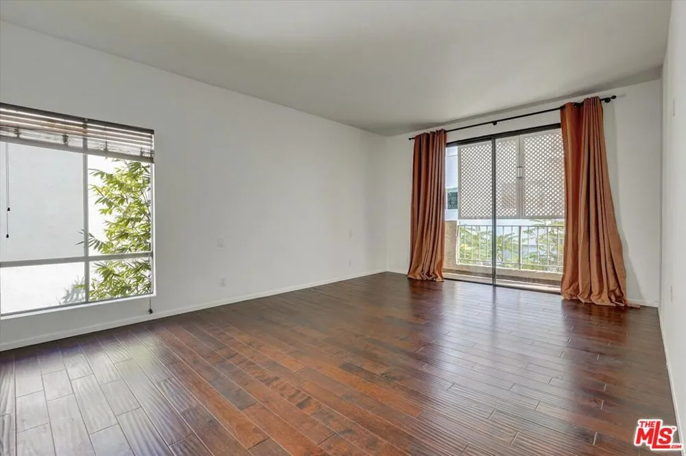 1140 Alta Loma Road #303 West Hollywood, CA 90069