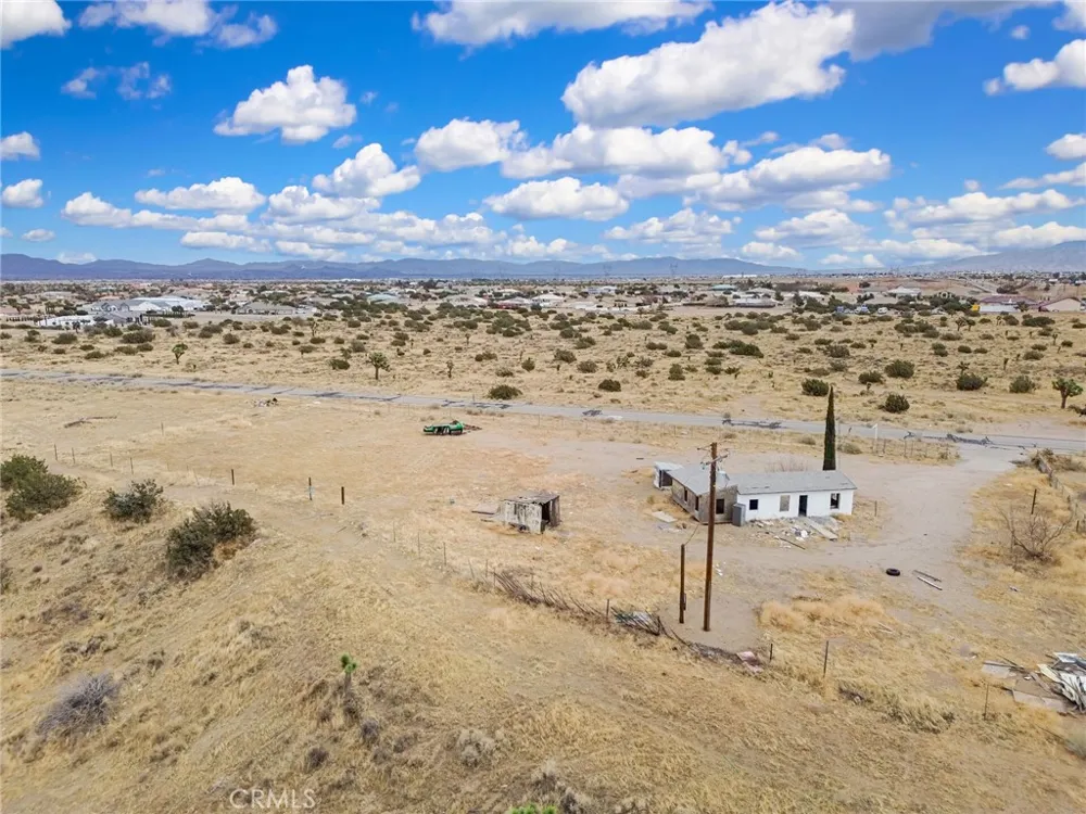 9770 Verbena Hesperia, CA 92344