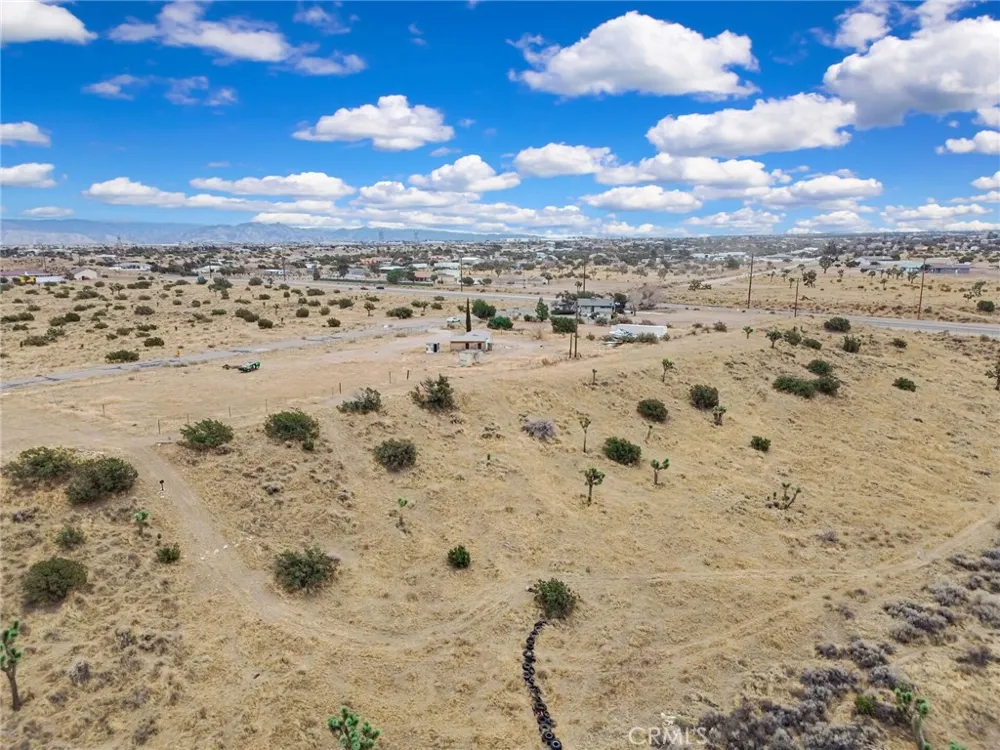 9770 Verbena Hesperia, CA 92344