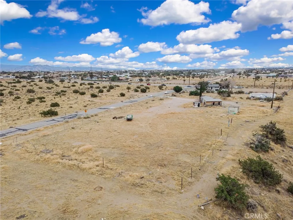 9770 Verbena Hesperia, CA 92344
