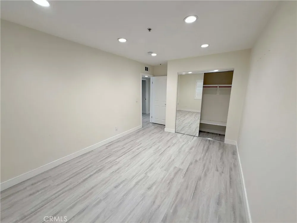 10894 Olinda Street #123 Sun Valley, CA 91352
