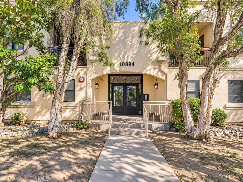 10894 Olinda Street #123 Sun Valley, CA 91352