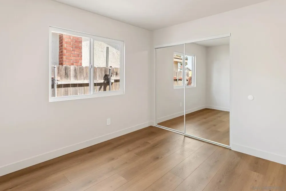 11396 Camarosa San Diego, CA 92126